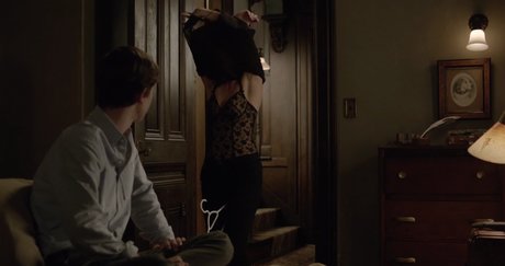 Vera Farmiga model perfect pic