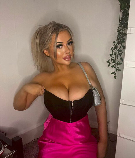 gerianneheath_ high quality pornstar img