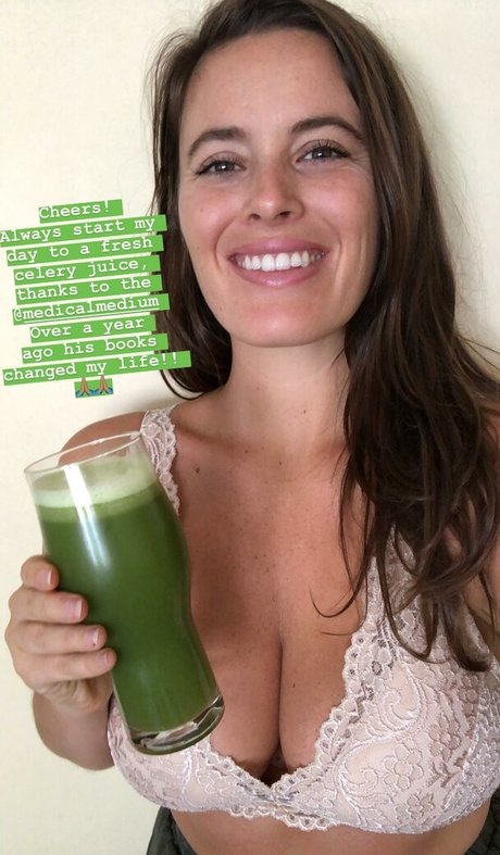 Tia Provost top star picture