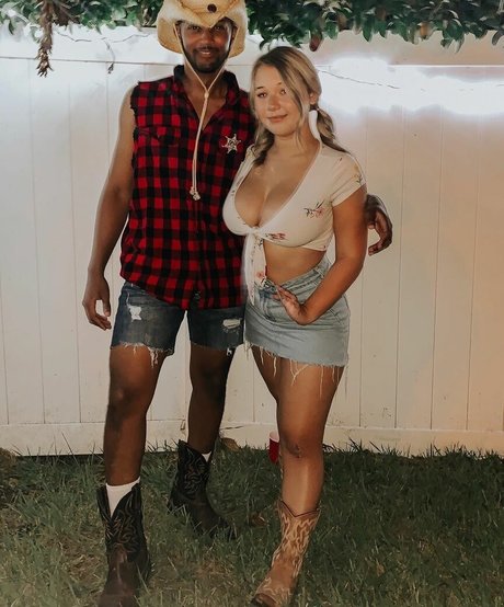 georgiiasanacore perfect model image