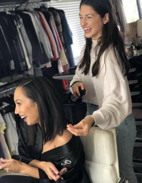 Cheryl Burke hot star pics