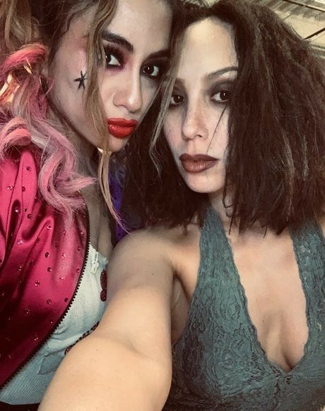 Cheryl Burke nice model photos