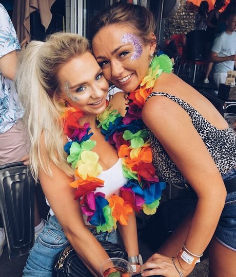 meganmcintosh5 porn model archive