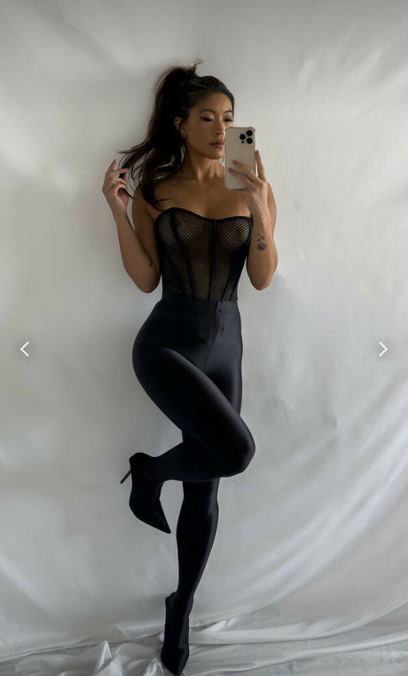 Jennifer Chong star high quality images