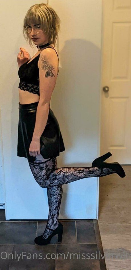 misssilverwitch erotic star photo