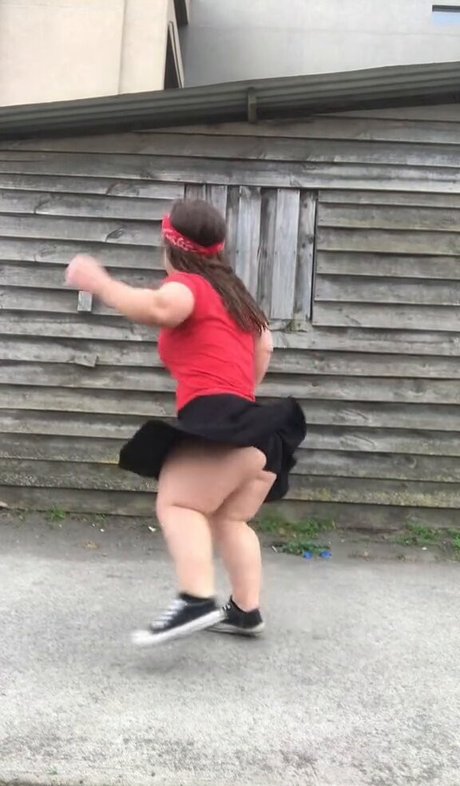 Jomini Dancer model high quality galleries