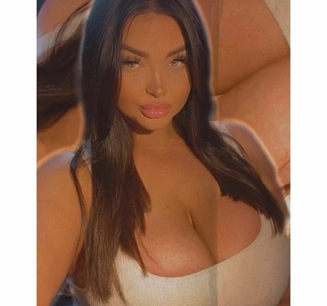 Katie Kerman nude actress photo