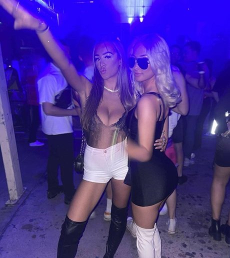 Camille Kathleen Bennetton pornstar sex galleries