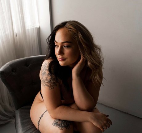 beesbooty pornstar perfect picture