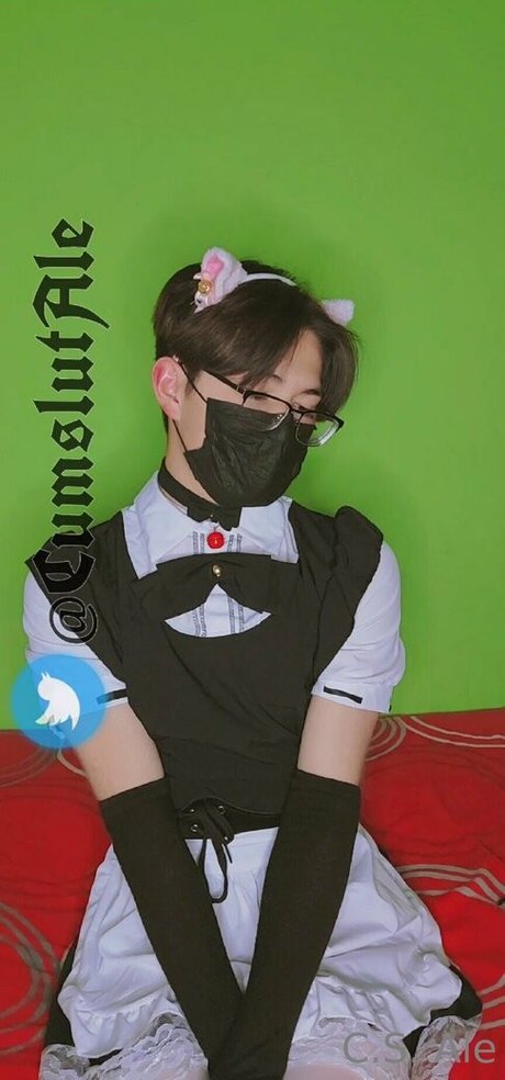 c s ale high quality model images