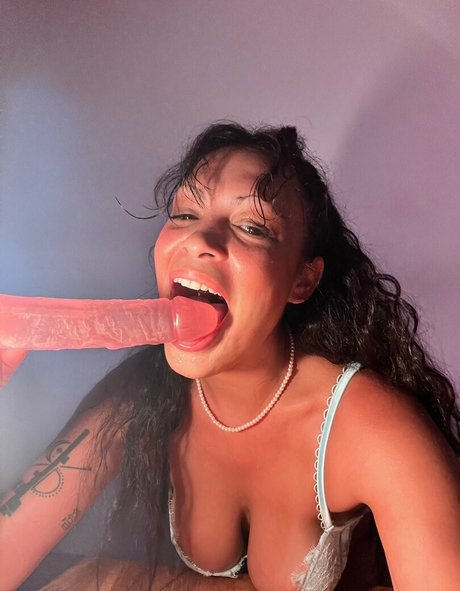 DJ Dameeeela nice star pics