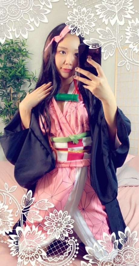 Yukino sexy model pictures