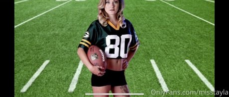 taystits sexy model photos