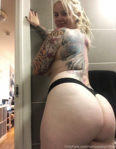 tattooedaprilfree star sexy picture