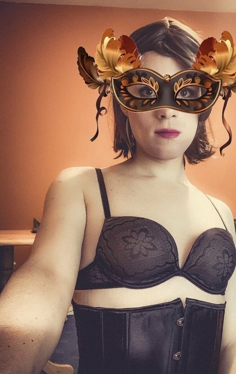 amicrossd pretty star galleries