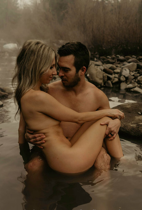 funfitcouplepnw star exclusive photos