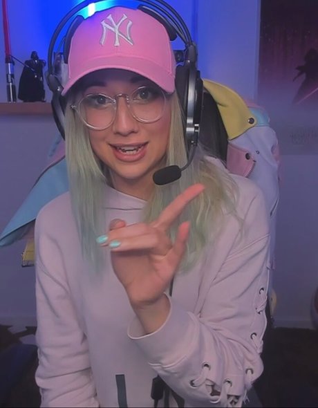 Sinneddonut star beautiful pics