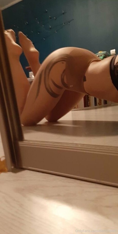 dannydeny nude star pics