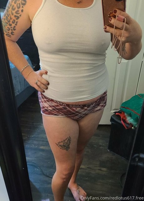 redlotus6170 pornstar adult picture