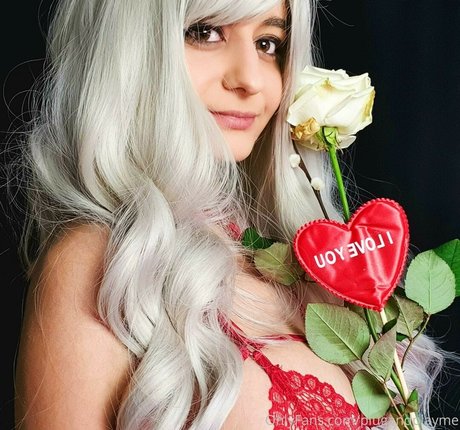 Valeera Raine model naked img