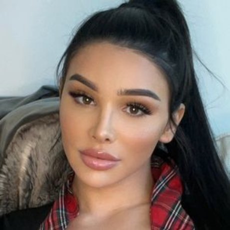 Ts Alyssa West pornstar sexy galleries