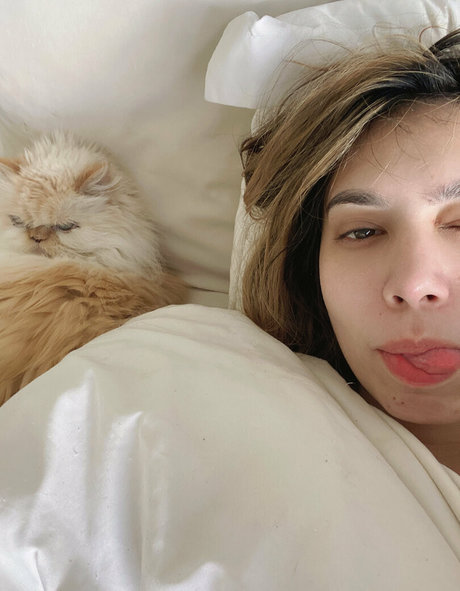 chibibyte nude model picture