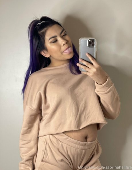 sabrinahellfire porn actress photo