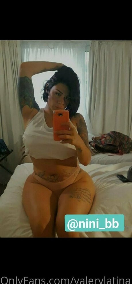 valerylatina sexy model photo