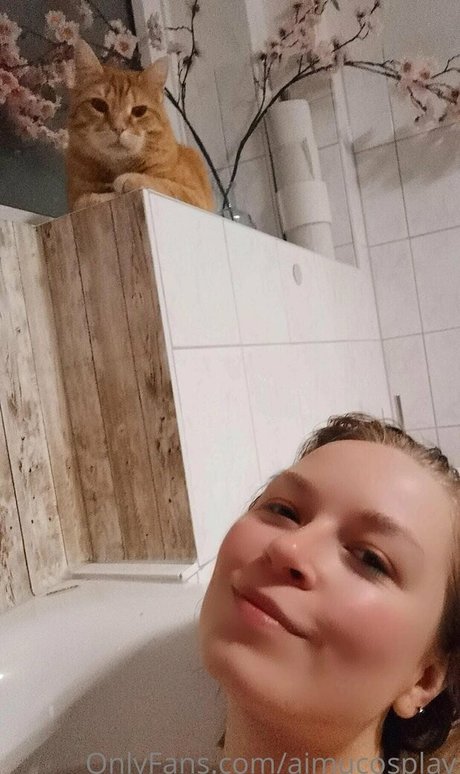 AimuCosplay nudes model images