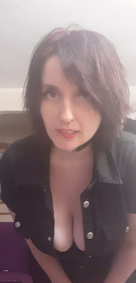 peacelily1993 star exclusive picture