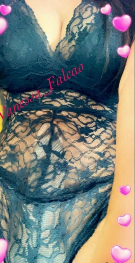 vanefalcao star photos