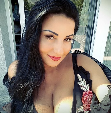 Rita Kyslinger pornstar adult gallery