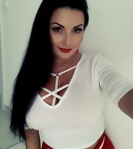 Rita Kyslinger pretty actress picture