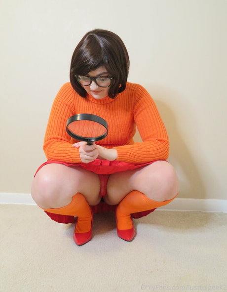 lustfulgeek2 hot actress gallery