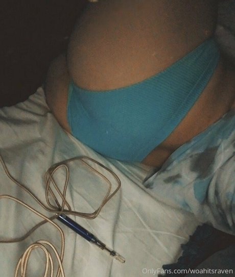 woahitsraven star pretty pic