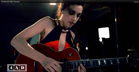 Annie Clark top star galleries