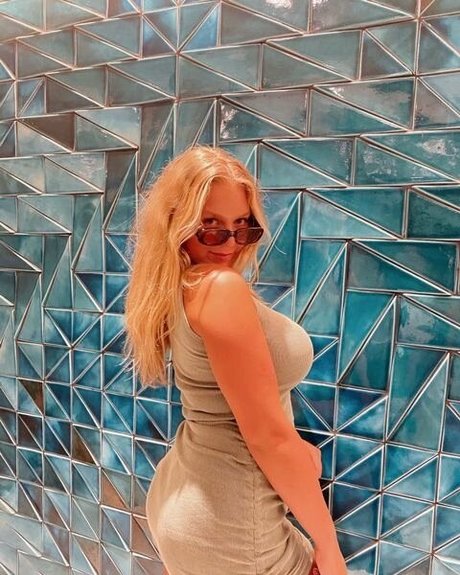 Whitney T star porn picture