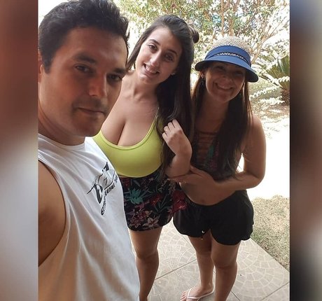 Michelly Rebechi star hot photo