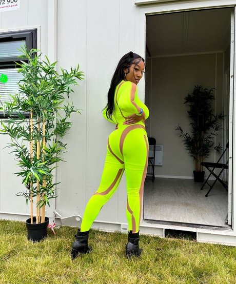 thecleopatraway star sexy images