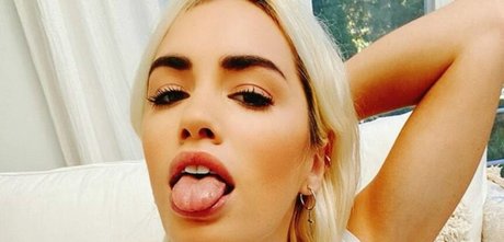 Lali Esposito pornstar naked pics