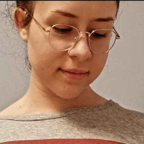 Meli hold exclusive model galleries