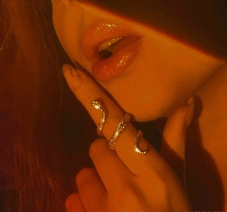 dinajuice star nude pictures