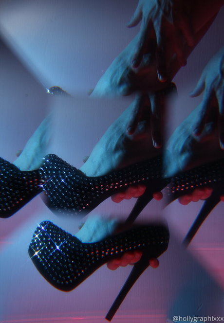 hollygraphixxx free star picture