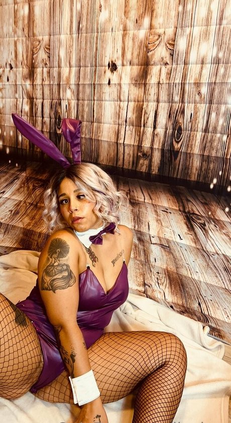 livxjem sexy pornstar picture