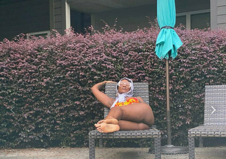 contessafarts pretty actress image