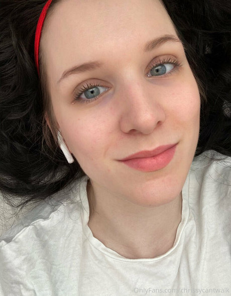 chrissycantwalk pornstar archive