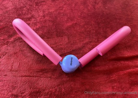 chrissycantwalk pornstar nude picture