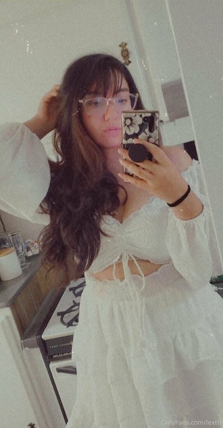 lextti pornstar nice gallery