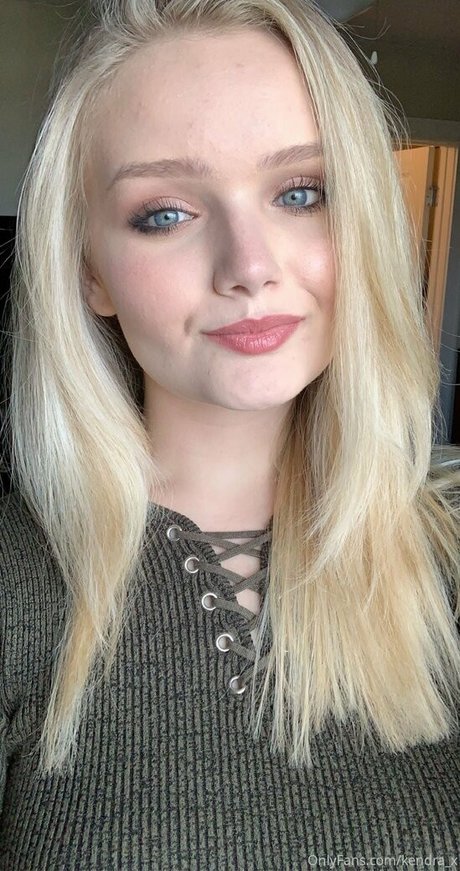 kendra x pretty actress images