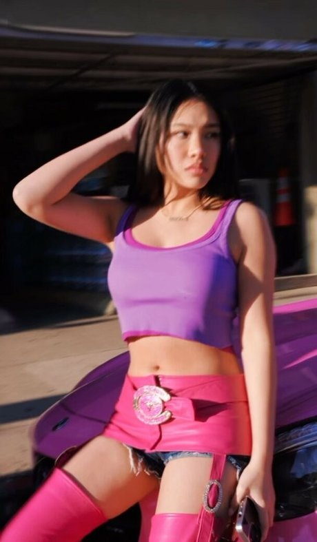 Kezia S hot actress image